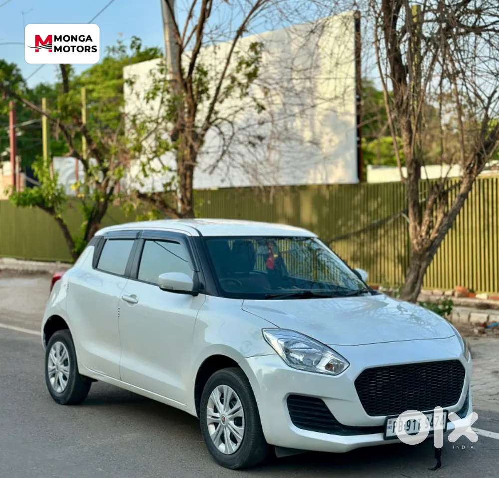 Maruti Suzuki Swift Vxi, 2023, Petrol