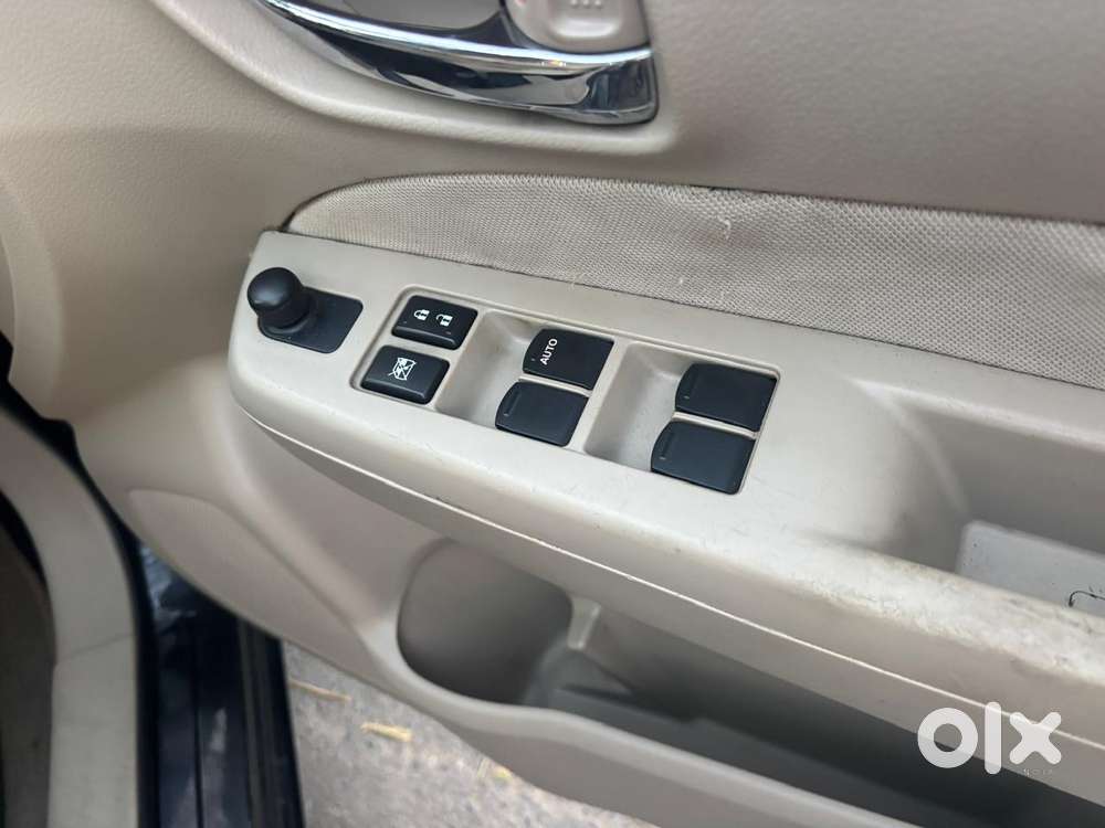 Maruti Suzuki Ciaz 2014-2017 Vxi Plus, 2015, Petrol