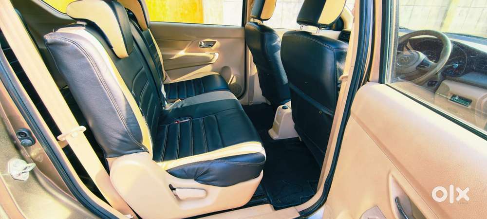 Maruti Suzuki Ertiga Vxi Shvs, 2021, Petrol