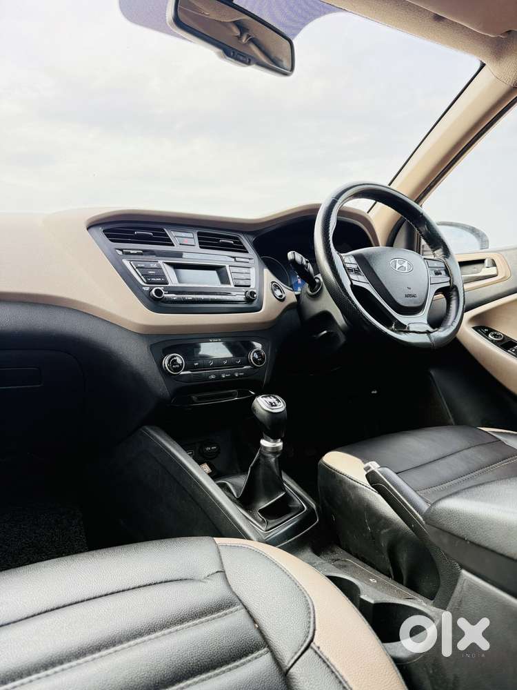 Hyundai I20 Petrol Asta Option, 2016, Petrol