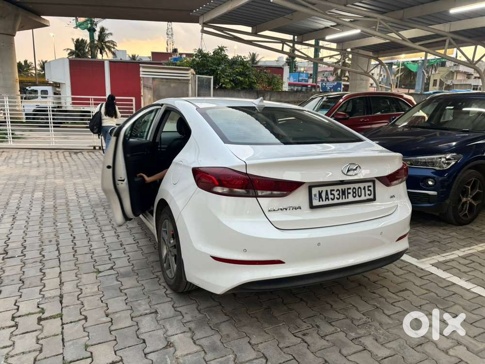 Hyundai New Elantra 2019 Car