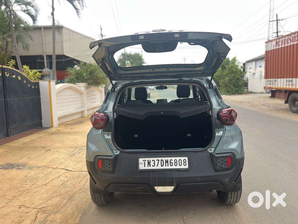Tata Punch Adventure Amt, 2022, Petrol