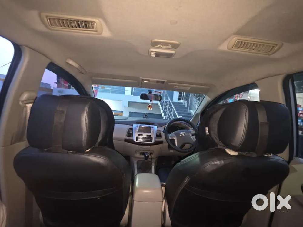 Toyota Innova 2013 Diesel 160000 Km Driven