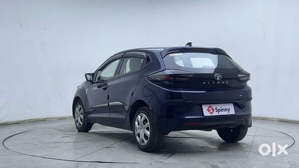 Tata Altroz Xma Plus (s), 2025, Petrol