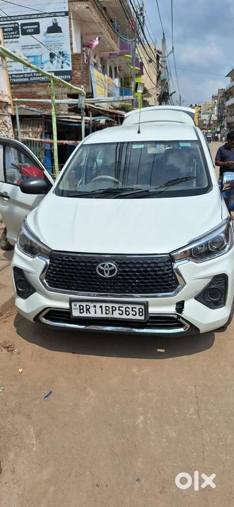 Toyota Rumion Petrol 2025