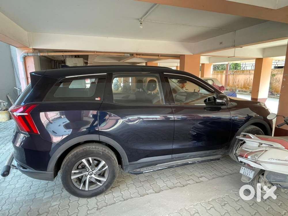 Mahindra Xuv700 2022 Diesel Well Maintained