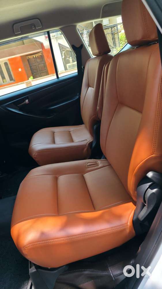 Toyota Innova Crysta 2.4 G Plus Mt 7 Str, 2023, Diesel