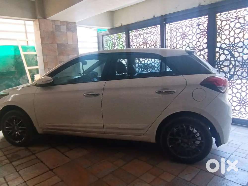 Hyundai I20 2016 Diesel Well Maintained, Deliver Available