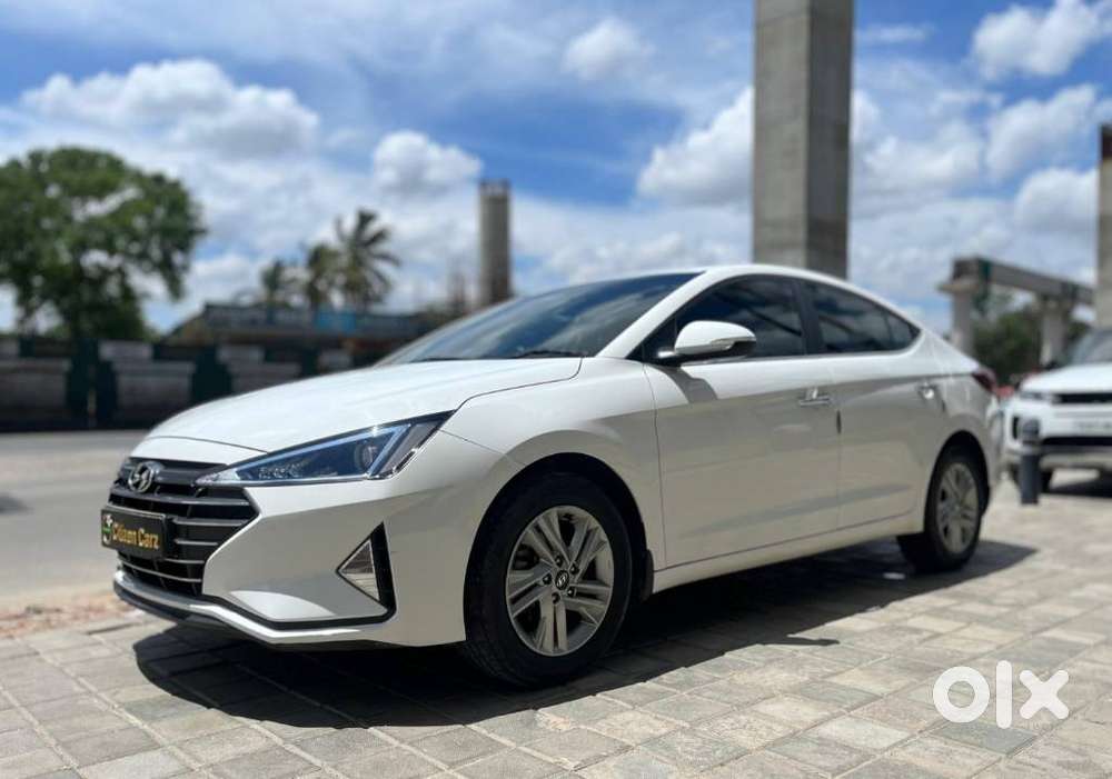 Hyundai Elantra Crdi Leather, 2021, Diesel