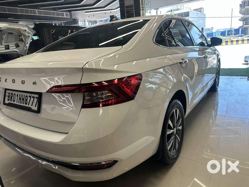 Skoda Slavia 1.0 Tsi Style, 2023, Petrol