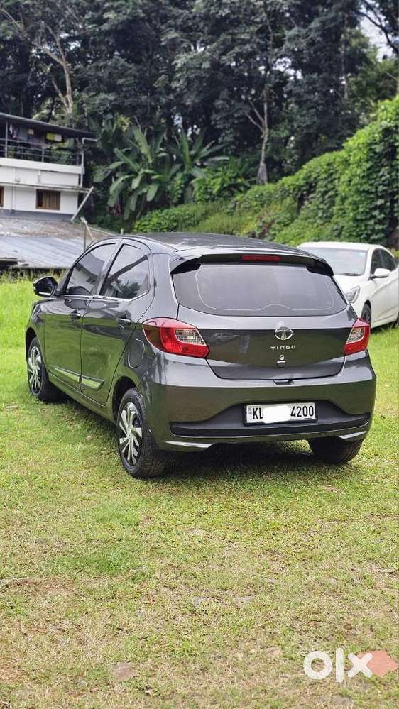 Tata Tiago 1.2 Revotron Xt, 2020, Petrol