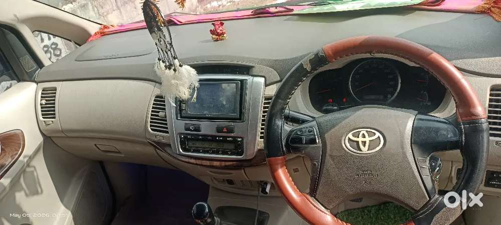 Toyota Innova 2012 Diesel Well Maintained
