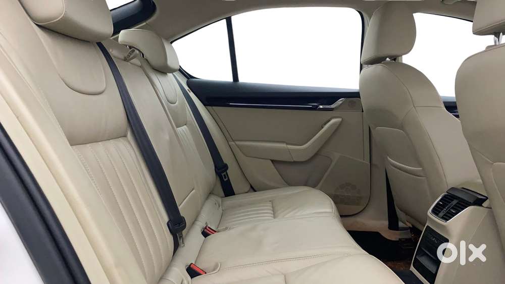 Skoda Octavia 1.8 Tsi At L K, 2019, Petrol