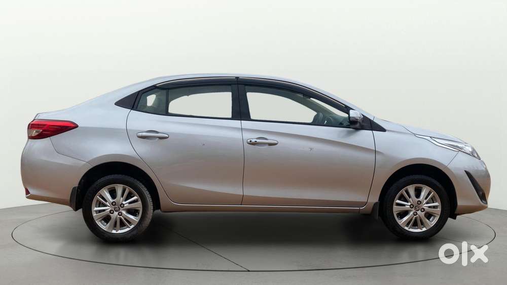 Toyota Yaris V, 2018, Petrol