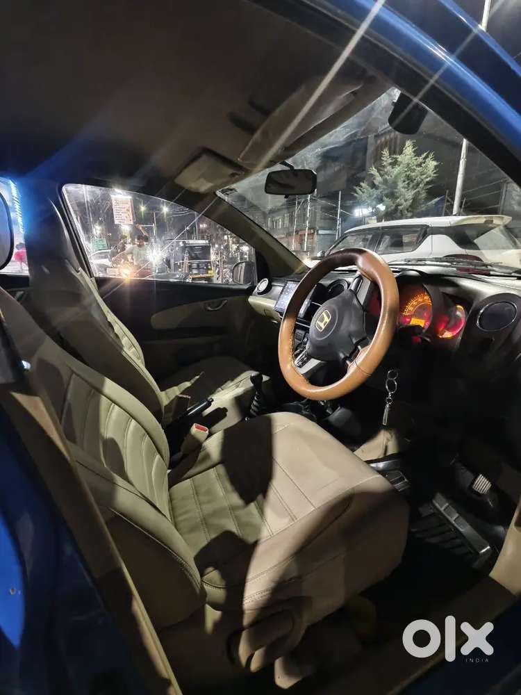 Honda Brio 2012 Petrol Well Maintained