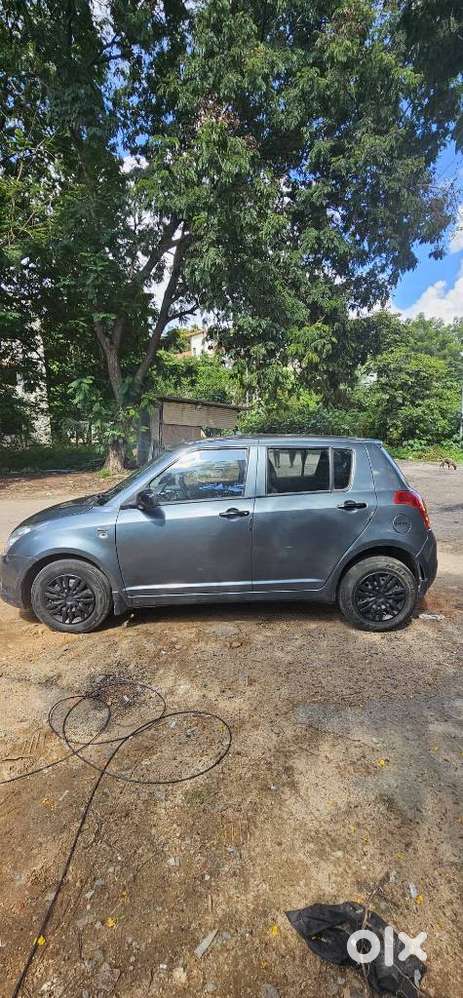 Maruti Suzuki Swift Ldi Bsiv, 2010, Diesel