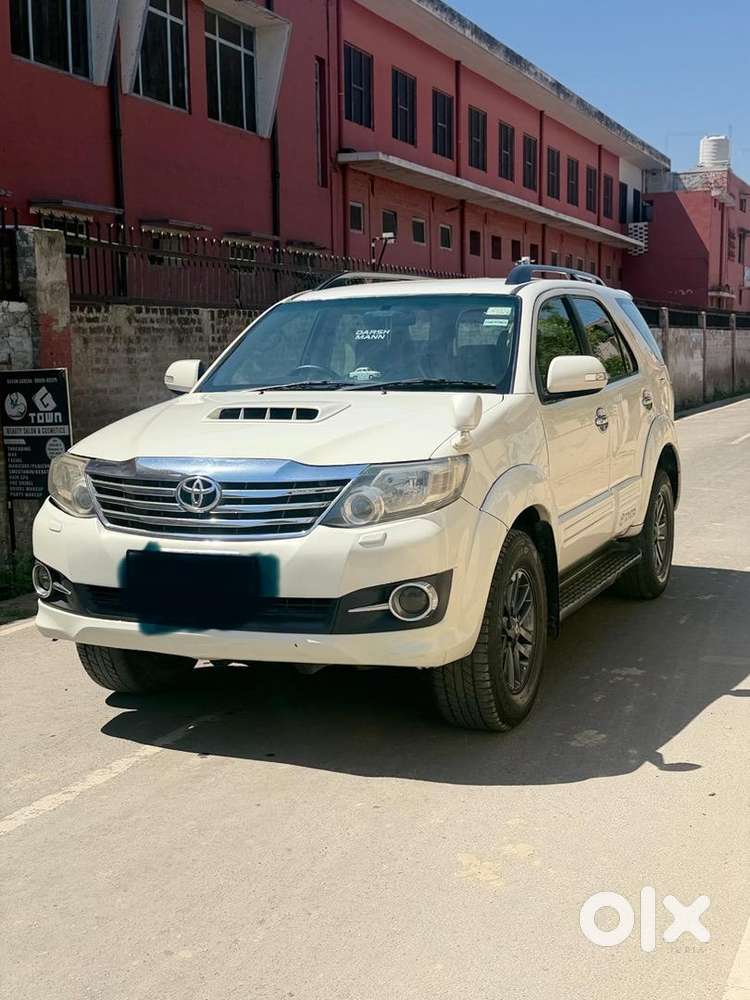 Toyota Fortuner 2013 Diesel Well Maintained