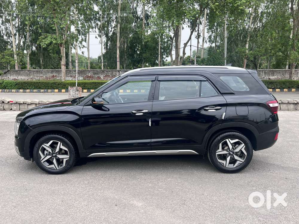 Hyundai Alcazar 2.0 Platinum (o) Petrol At 6 Str, 2021, Petrol