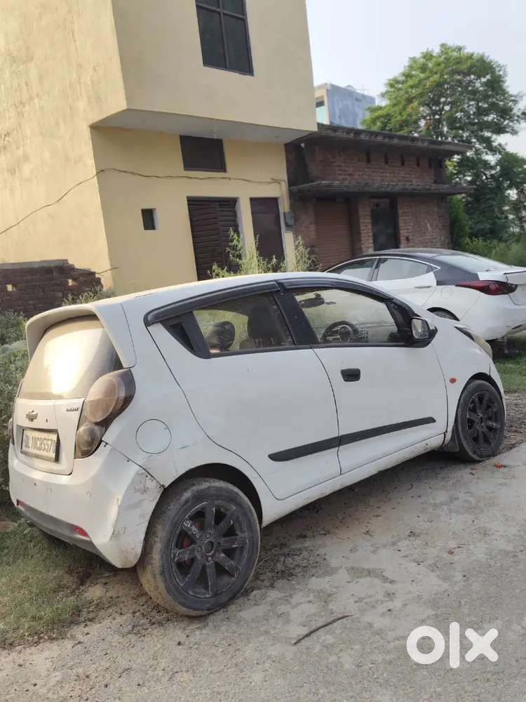 Chevrolet Beat 2012 Cng & Hybrids 70000 Km Driven