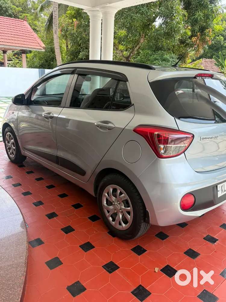 2018 Model 2019 Registration Grand I10 Magna (o) 64,000km