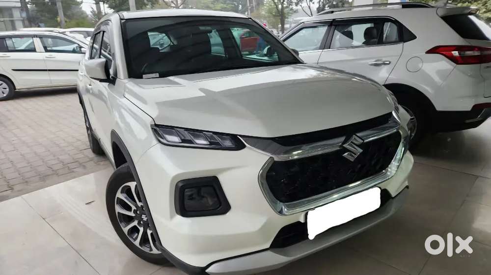 Maruti Suzuki Grand Vitara 2023 Petrol Manual 40000 Km Driven