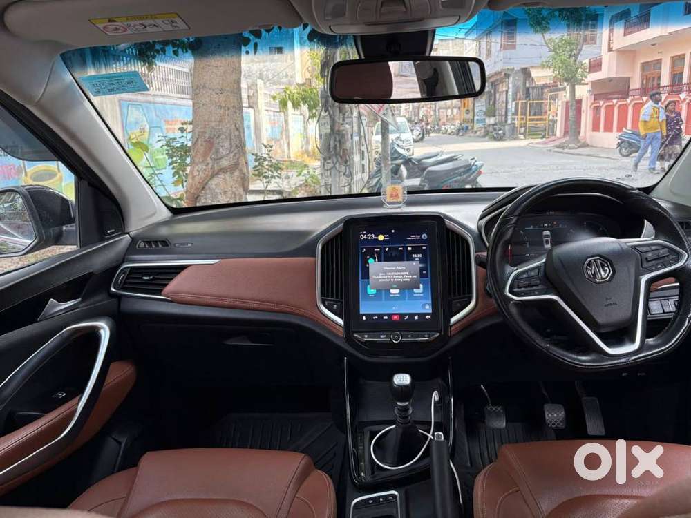 Mg Hector Plus 2022 Diesel 95000 Km Driven