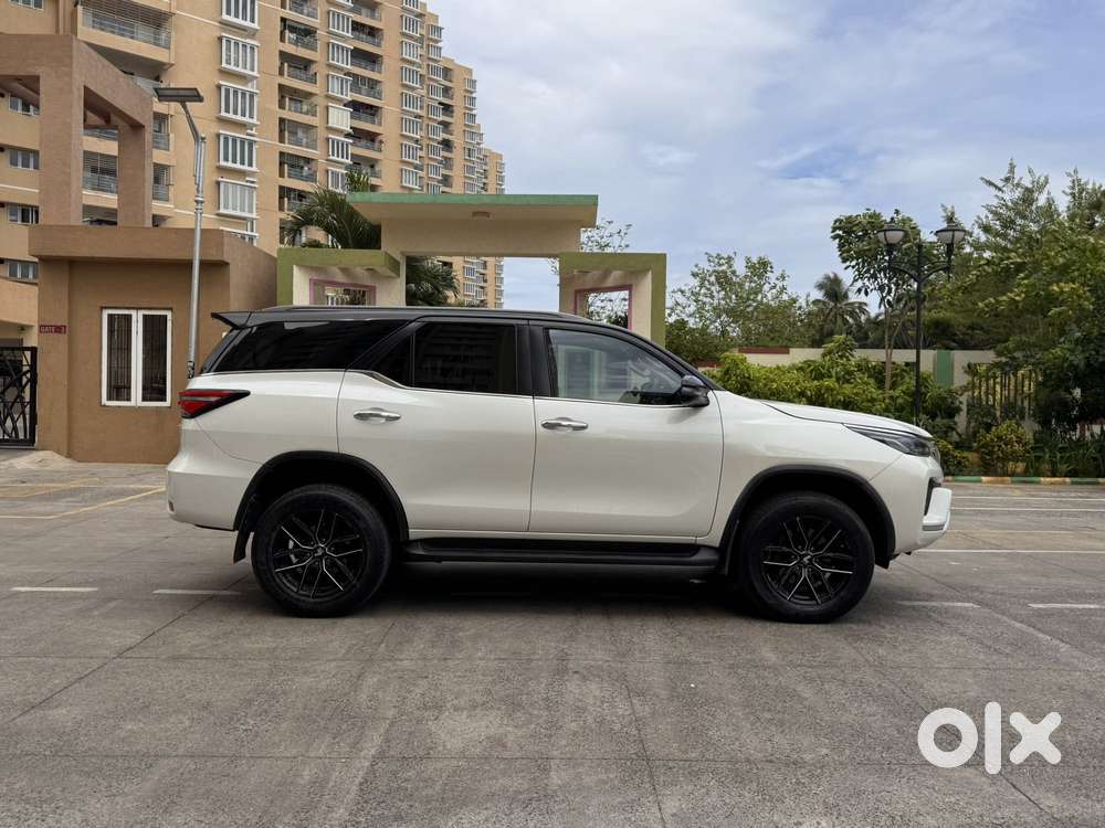 Toyota Fortuner 4x4 Mt 2.8 Diesel, 2022, Diesel