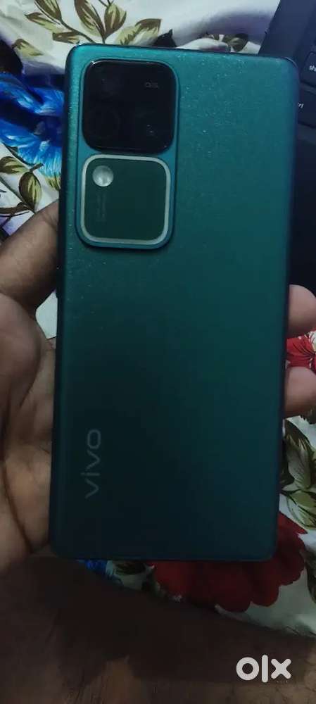 Vivo v30  5G