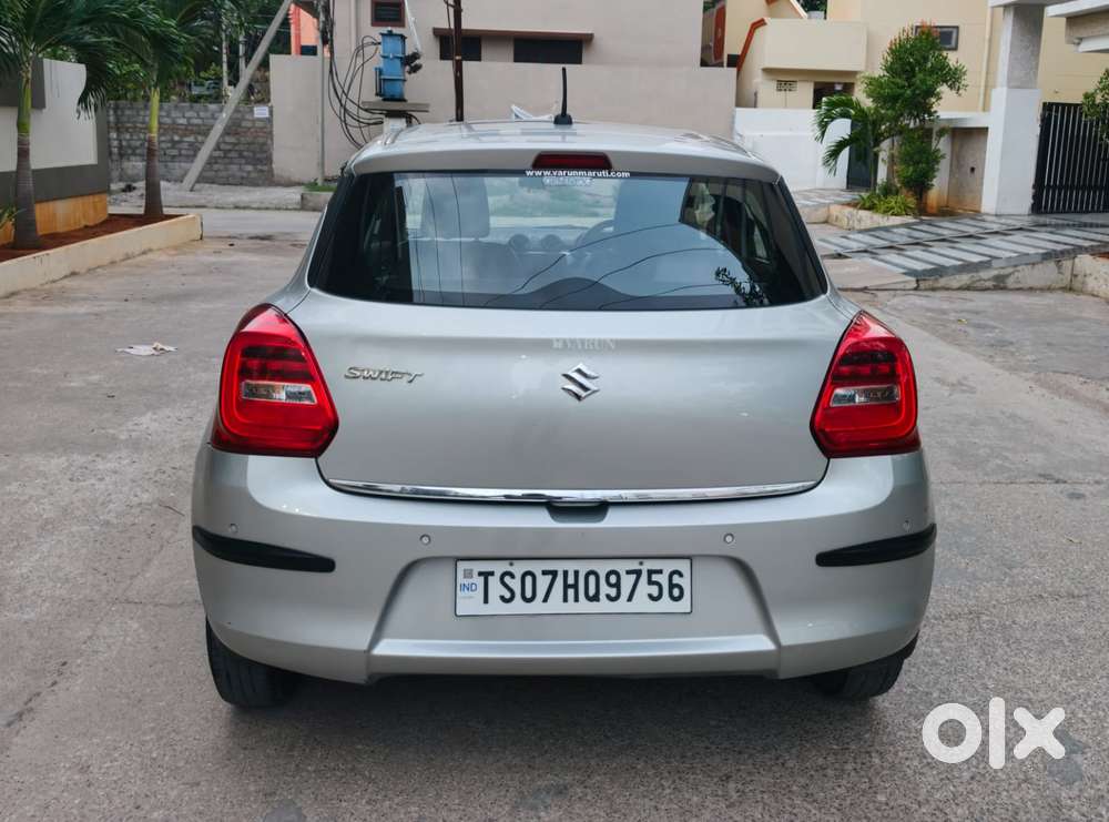 Maruti Suzuki Swift Vxi + Manual, 2021, Petrol