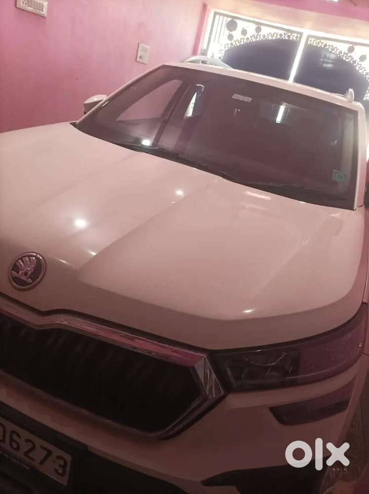 Skoda Kushaq 2023 Petrol 1872 Km Driven Well Maintained Car.