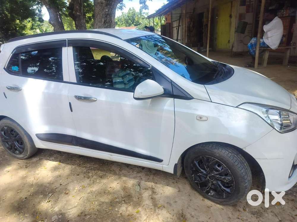 Hyundai Grand I10 2018 Petrol Well Maintained