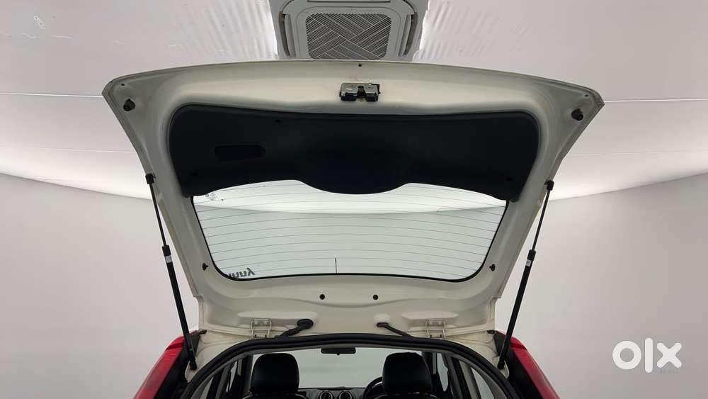 Ford Figo Petrol Zxi, 2015, Petrol