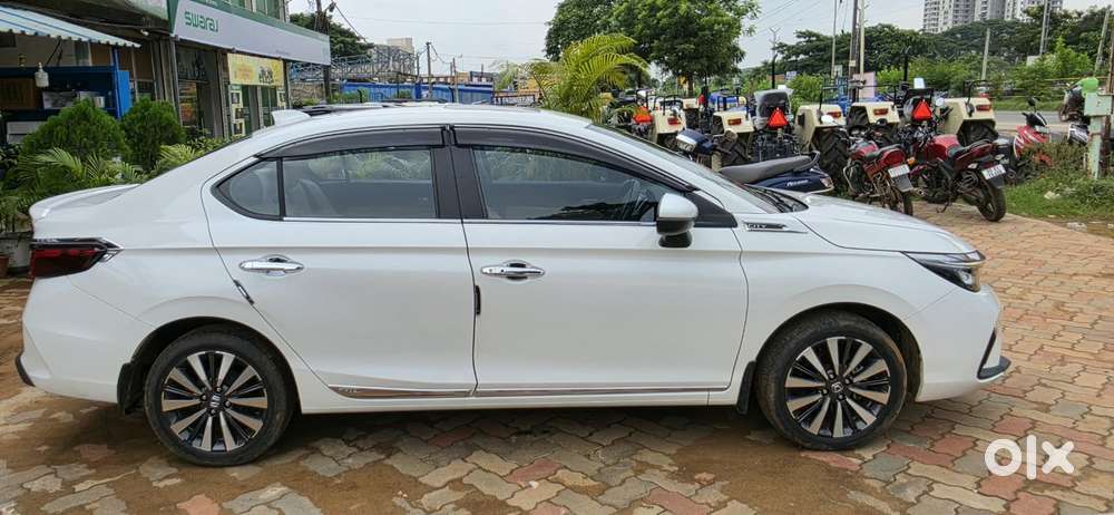 Honda City Zx Petrol Mt, 2023, Petrol