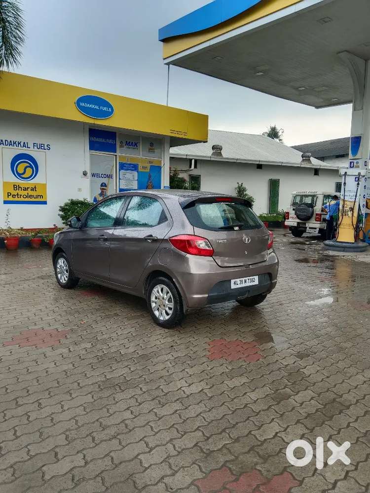 Tata Tiago Xza Petrol Automatic 2018 Top Mode