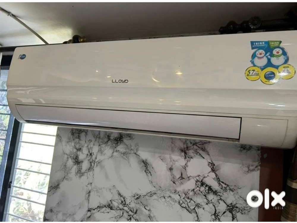 Lloyd 1.5 Ton Split Air conditioner with compressor