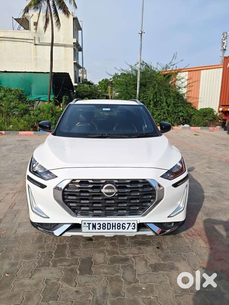 Nissan Magnite 1.0 Xv, 2023, Petrol