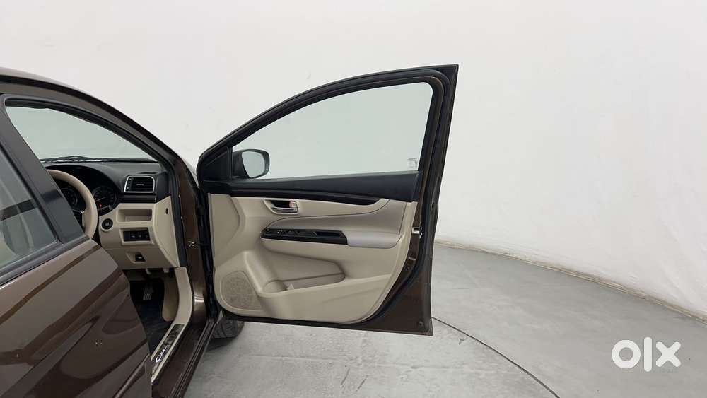 Maruti Suzuki Ciaz At Zxi, 2016, Petrol