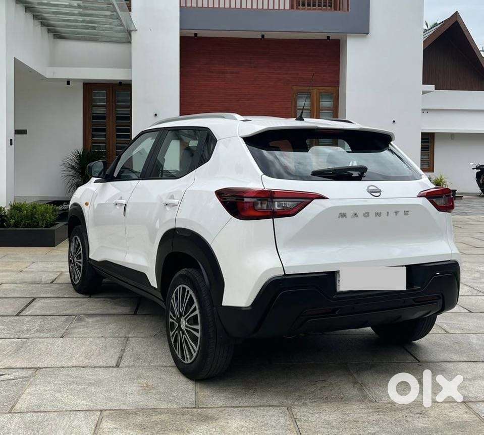 Nissan Magnite 1.0 Xe, 2022, Petrol