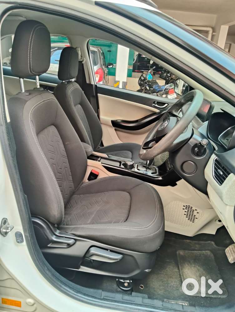 Tata Nexon 1.2 Revotron Xza Plus, 2022, Petrol