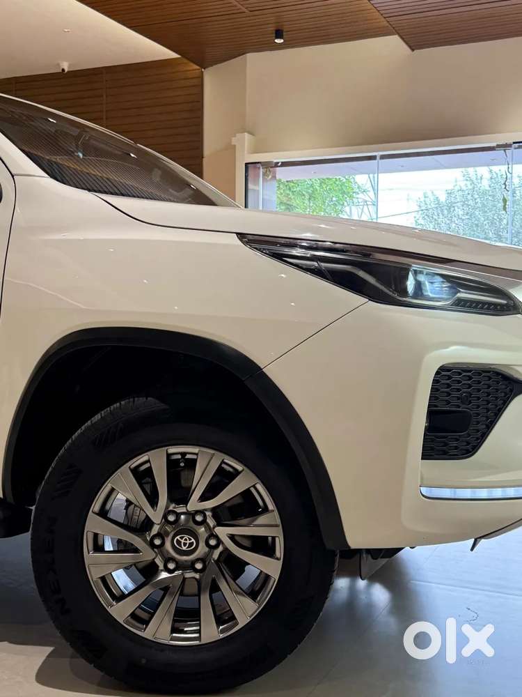 Toyota Fortuner 4x2 At, 2022, Diesel