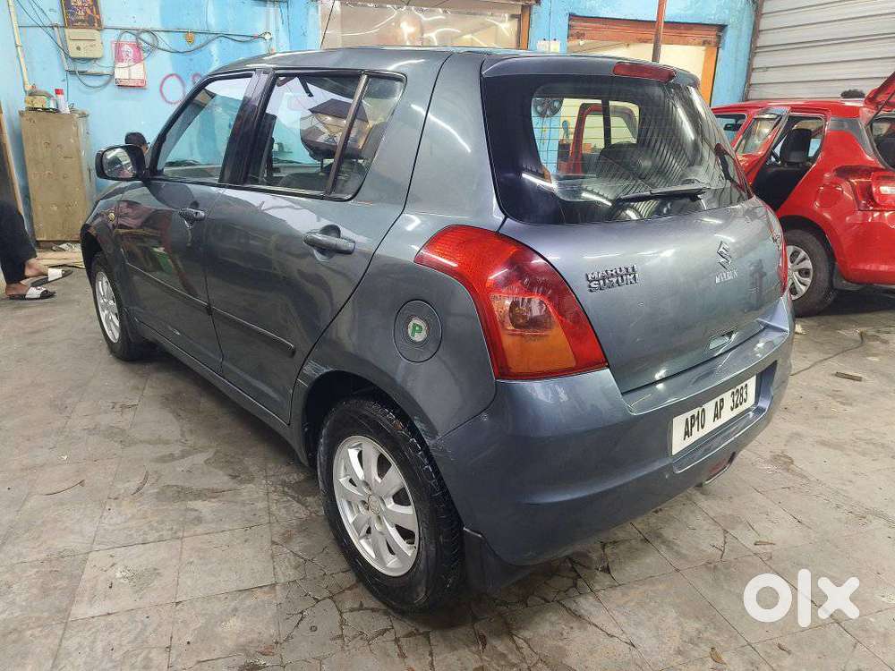 Maruti Suzuki Swift Zxi Bsiv, 2008, Petrol
