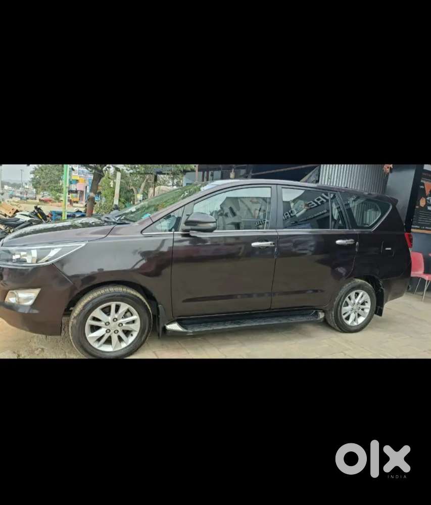 Toyota Innova Crysta 2020