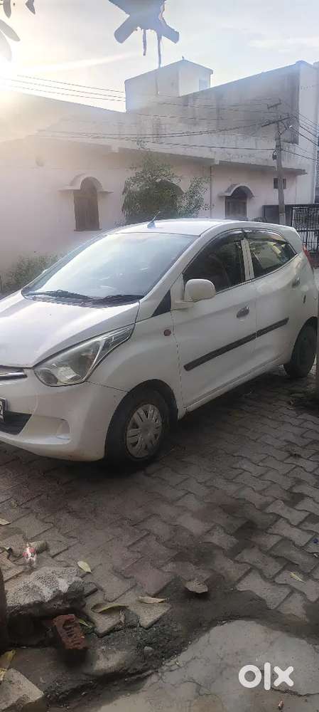 Hyundai Eon Petrol Manual 2015 Era +