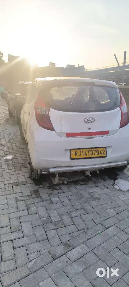 Hyundai Eon 2016 Lpg 95000 Km Driven