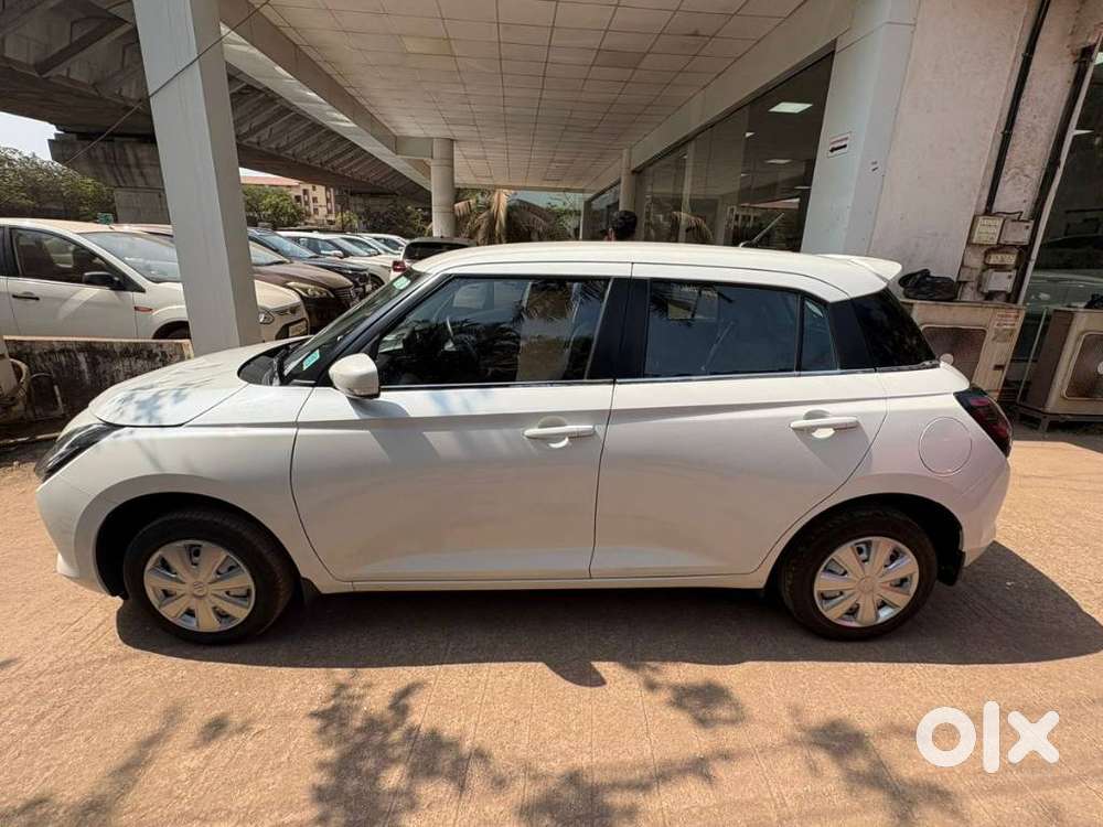 Maruti Suzuki Swift Vxi Optional, 2024, Petrol