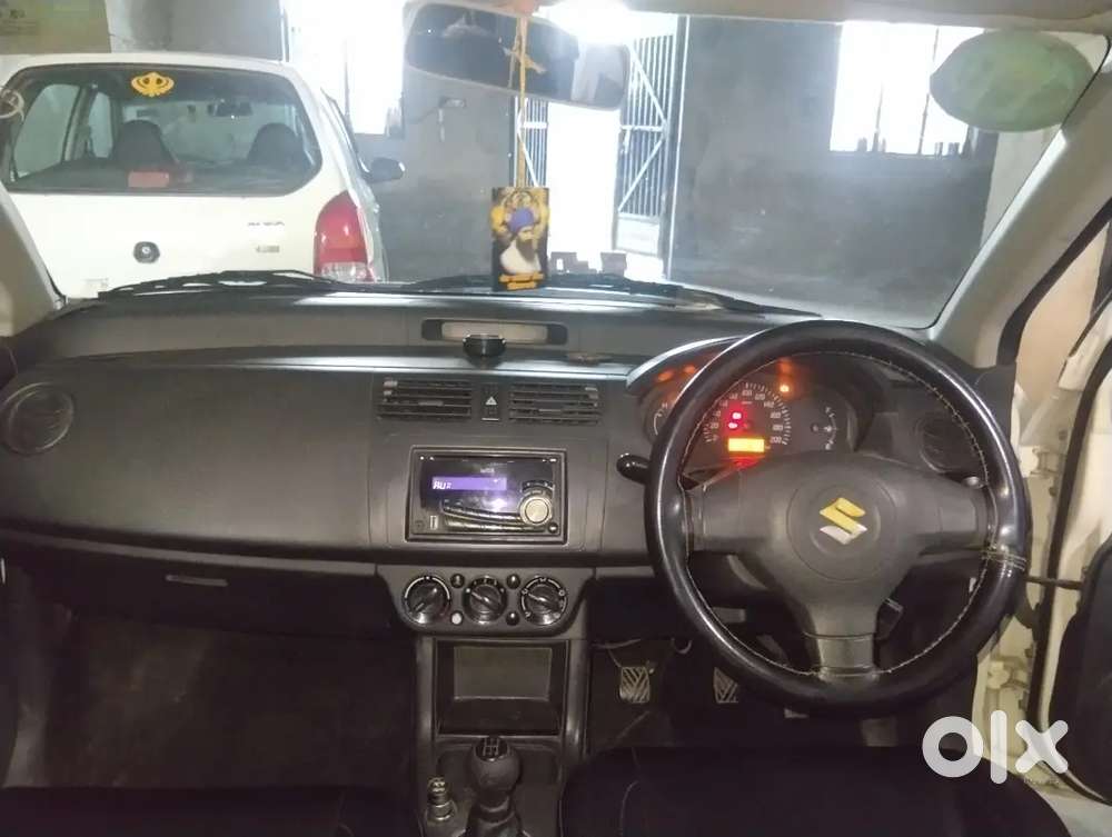 Maruti Suzuki Swift Dzire Tour 2015 Diesel 300000 Km Driven
