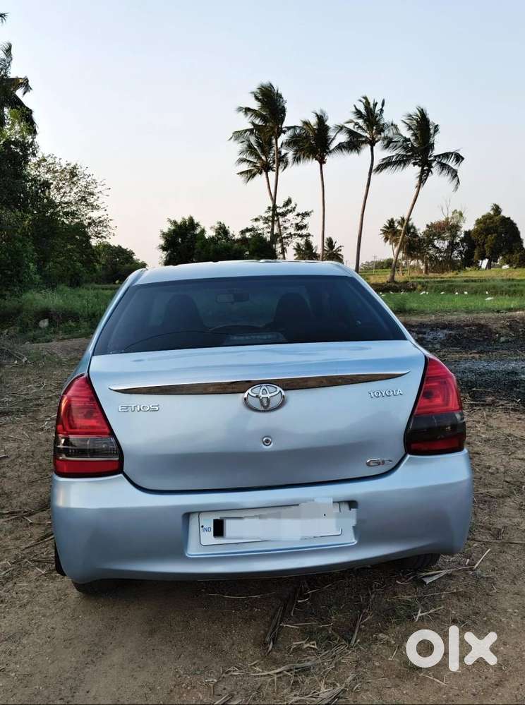 Toyota Etios 2011 Model Petrol