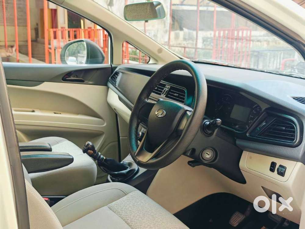 Mahindra Marazzo M2, 2019, Diesel