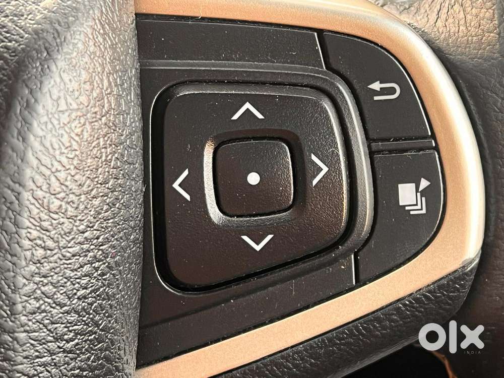 Toyota Innova Crysta [2020-ongoing] 2.4 Vx 7 Str, 2021, Diesel