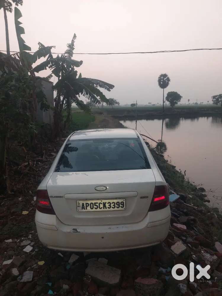 Ford Fiesta 2013 Diesel 90000 Km Driven